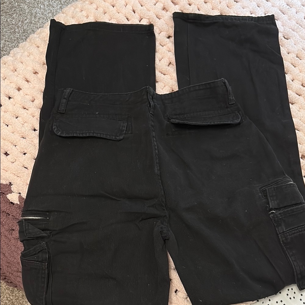 Black Cargo Pants with Pockets - Picture 3 of 3